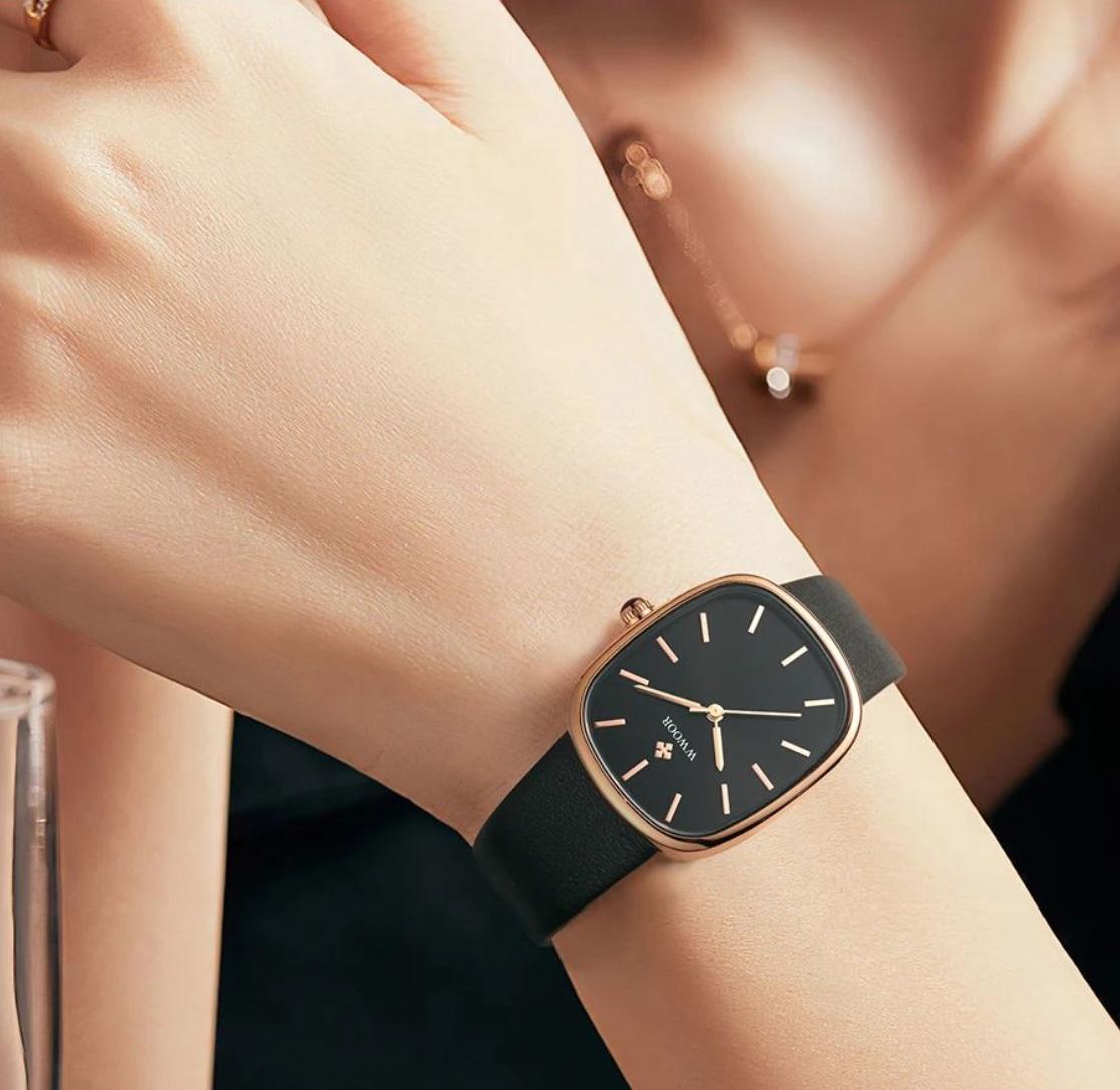 Classic Noir Rose Gold
